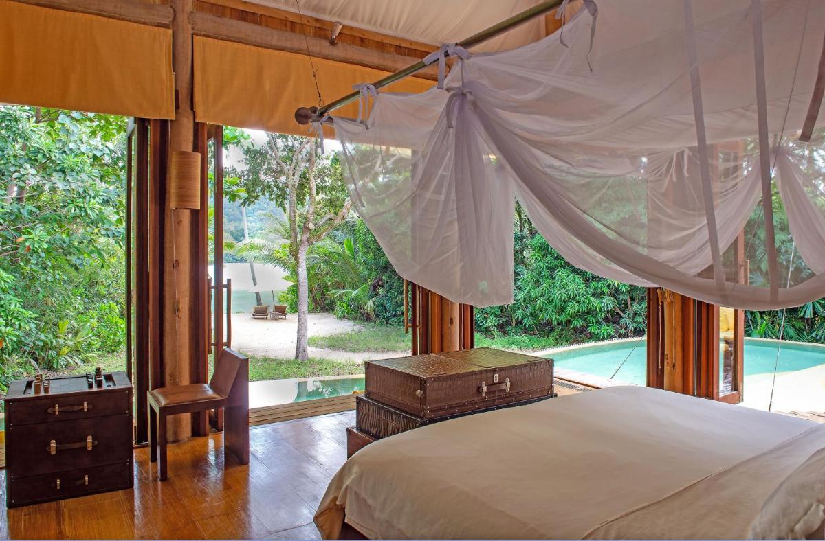 Soneva Kiri - Housity