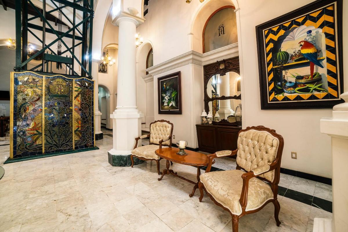 Hotel Imperial - Housity