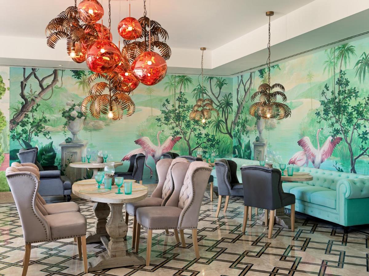 Zona de estar de Royal River, Luxury Hotel - Adults Only