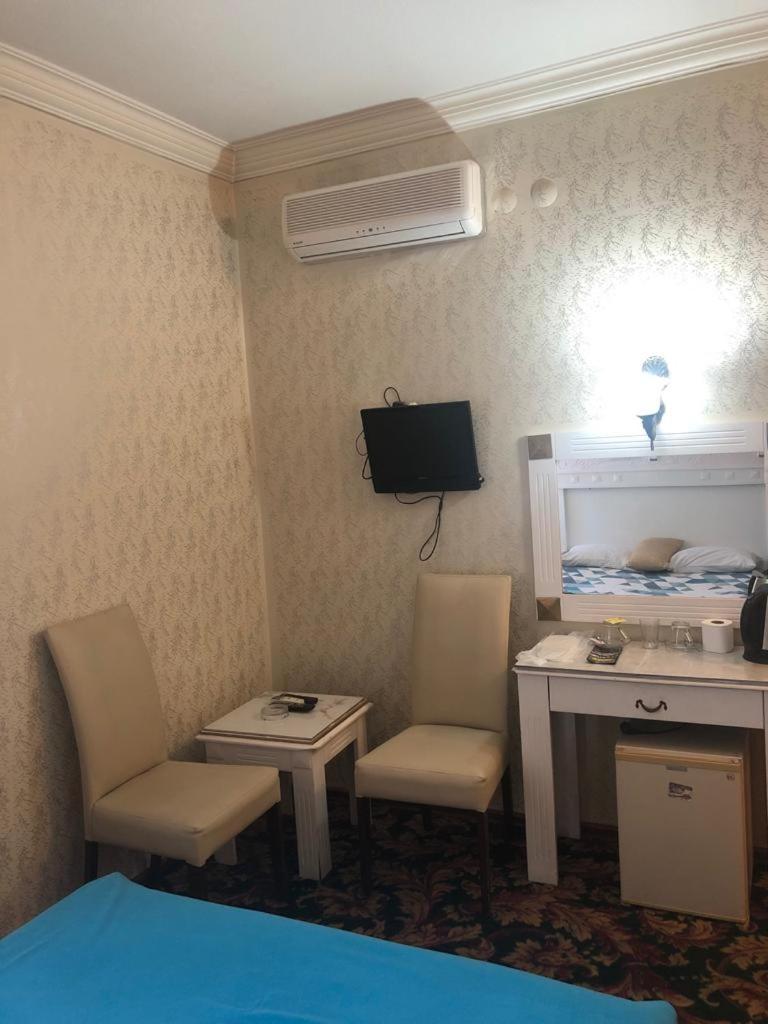 Antik Otel - Housity