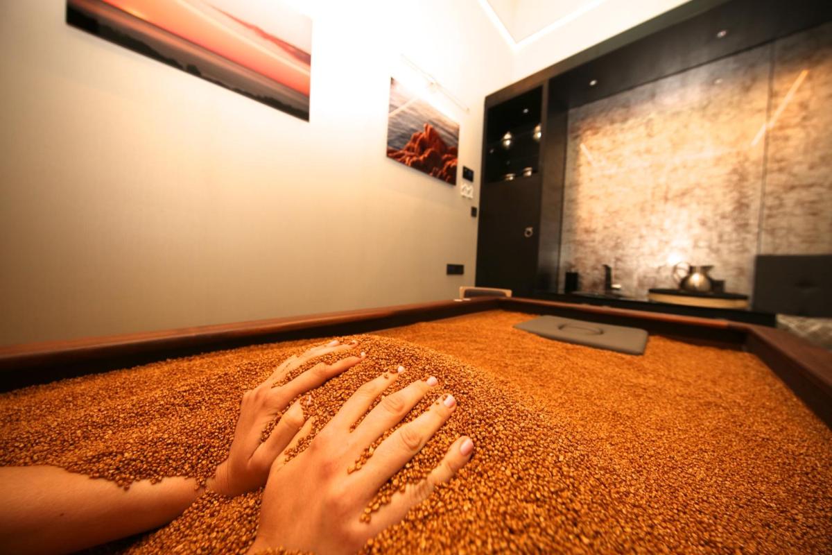 Spa o instalaciones de bienestar en Alàbriga Hotel GL