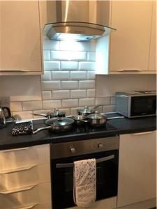 King Edward House Flat 2 - Housity