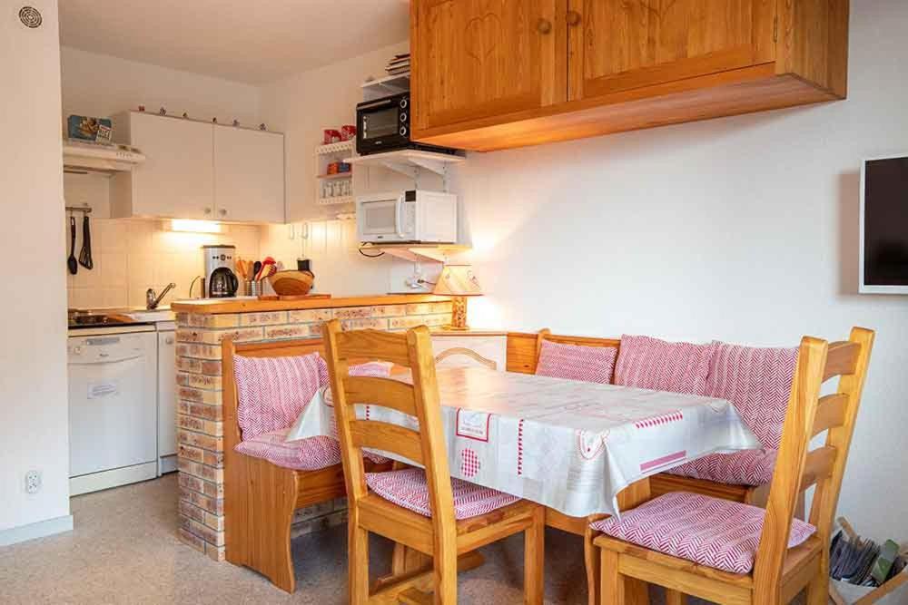 VALFREJUS appartement 2 pièces 35m2, au pied des pistes avec balcon - Housity