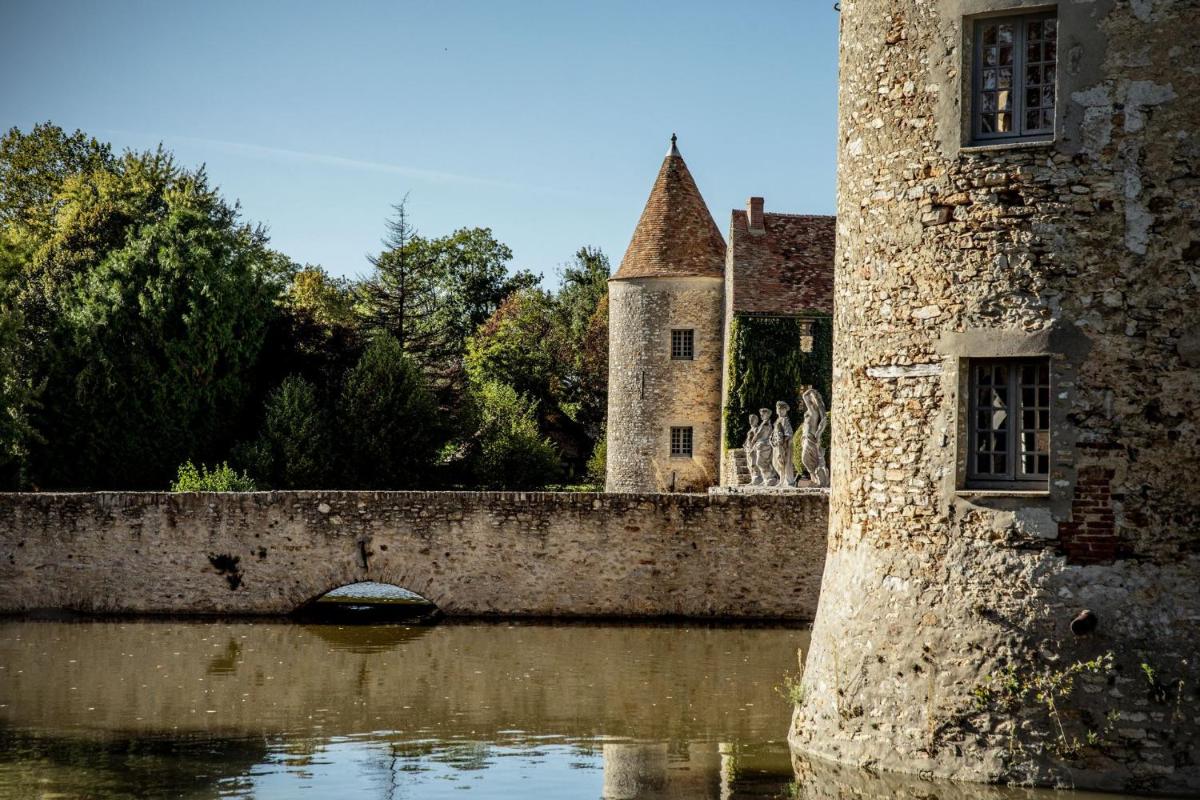 Vue sur la rivière ou le fleuve situé(e) à proximité de l'hôtel