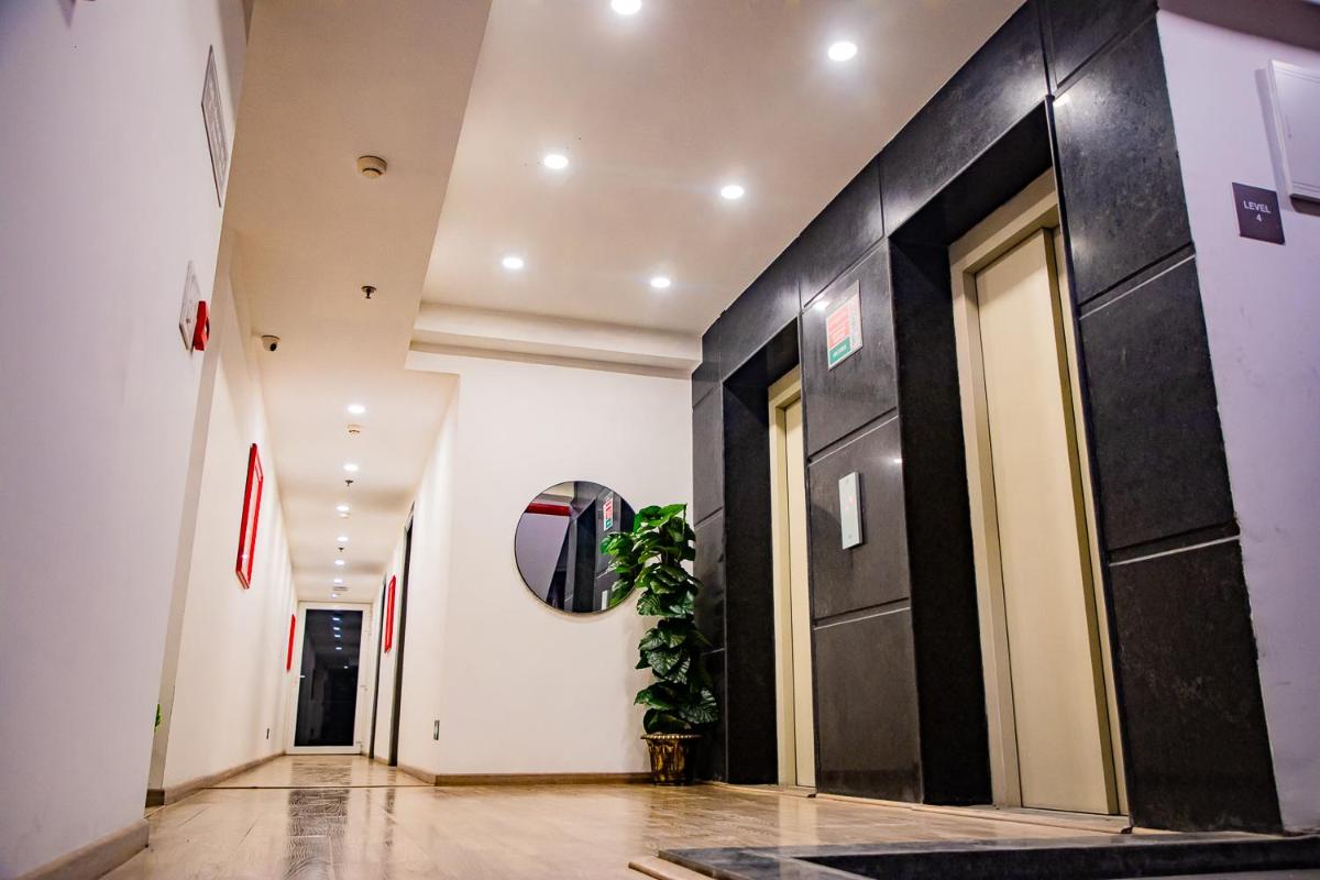 GoldenKeys Inn - Housity