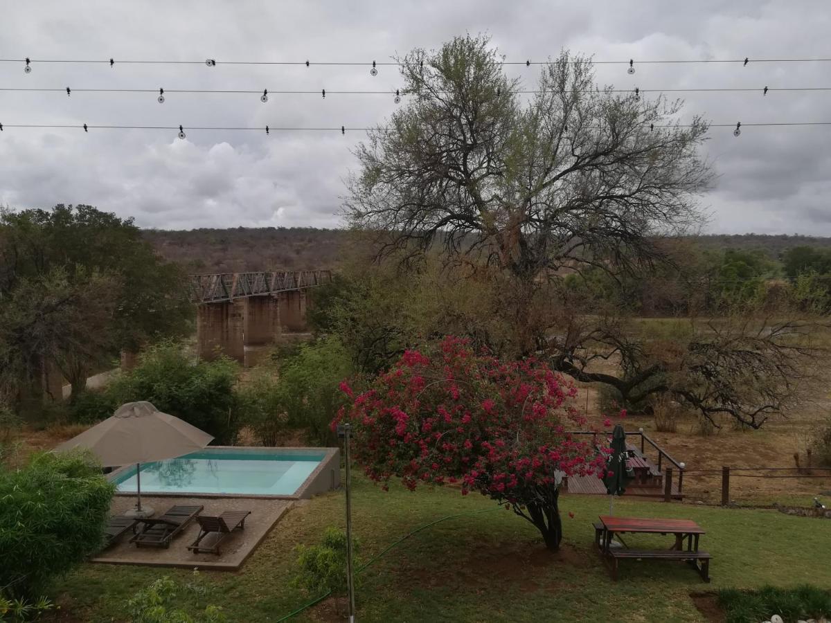 Three Bridges B&B - Housity