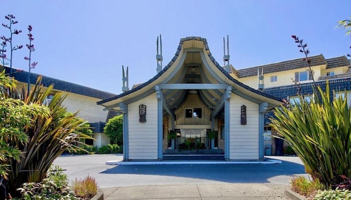 The Polynesian Resort - Housity