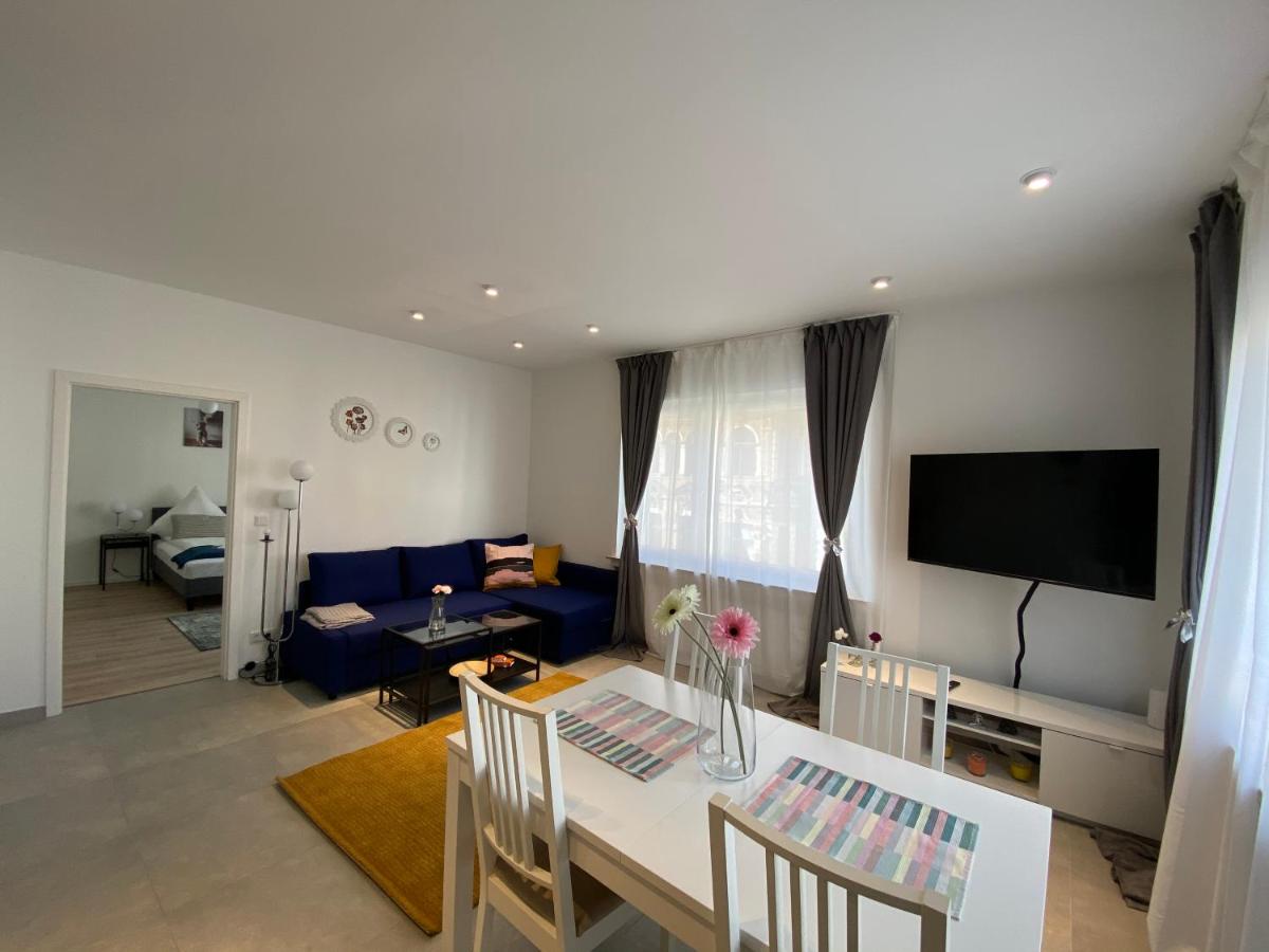 Ebertplatz - Housity
