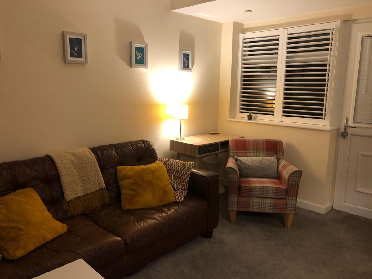M60 Modern Studio Appartment with free parking - Housity