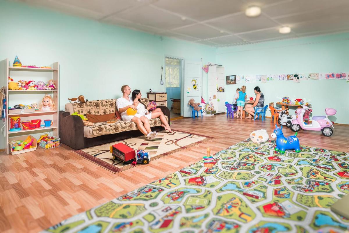 Baza otdykha po ul mira - Housity