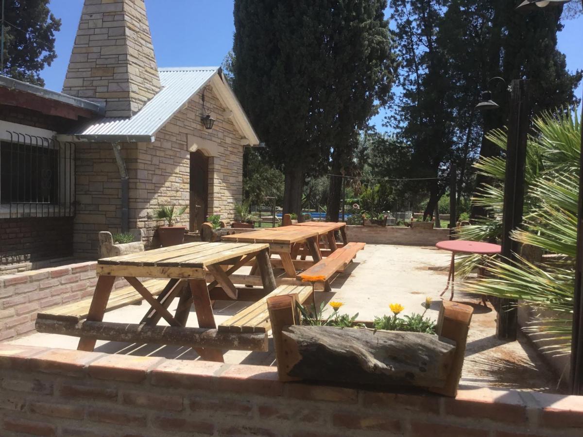 Tree House Hostel - Housity
