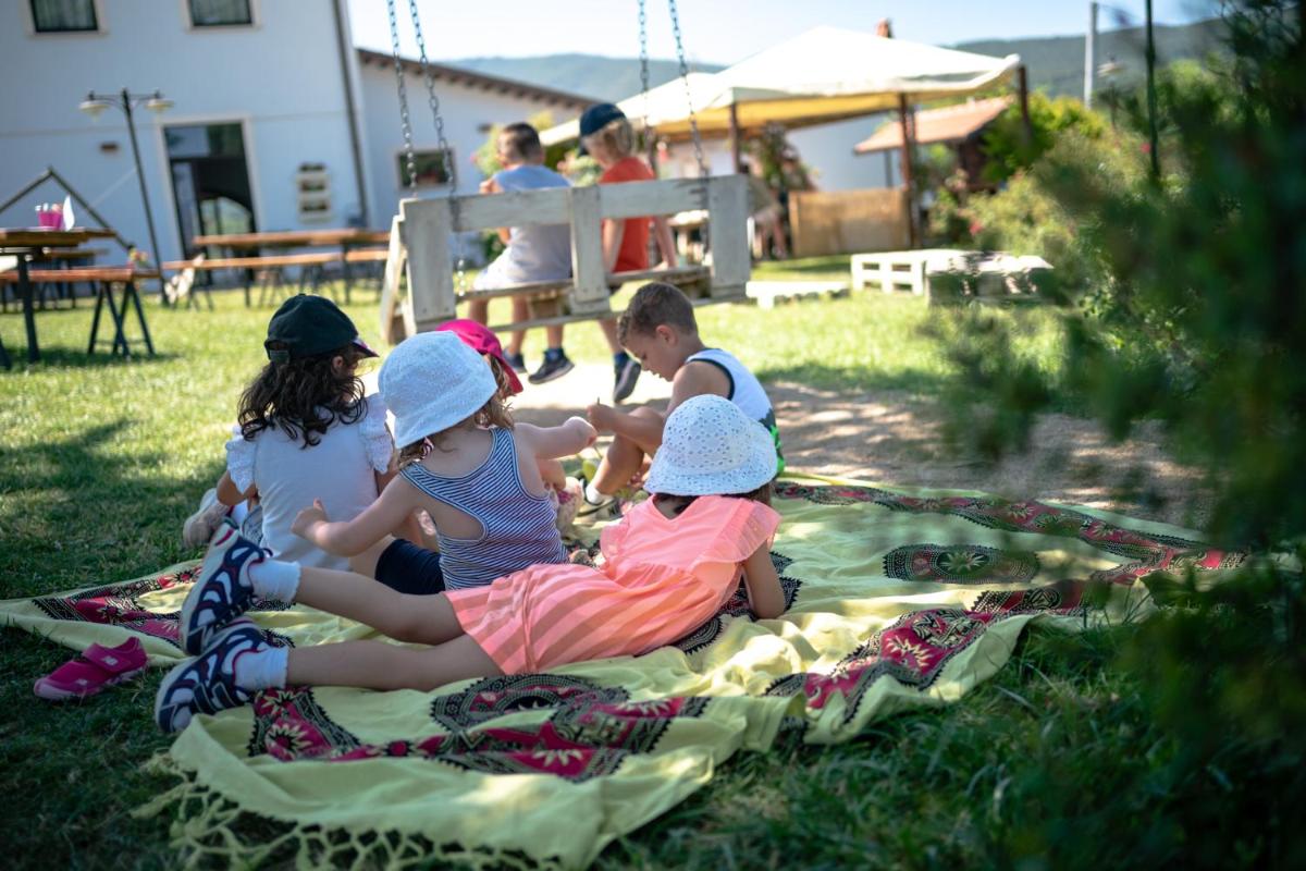 Fattoria Didattica La Collina Incantata - Housity