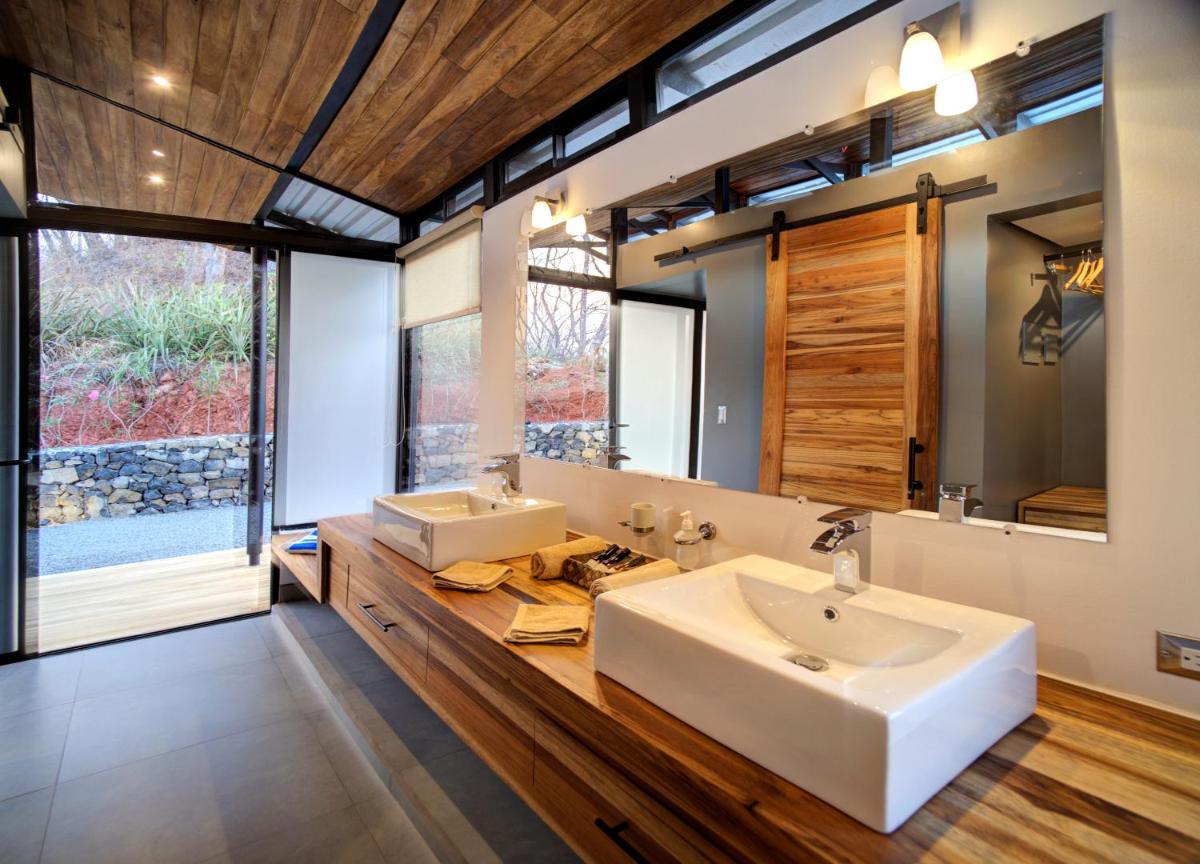Pacific Kalokairi - Adults Only - Housity