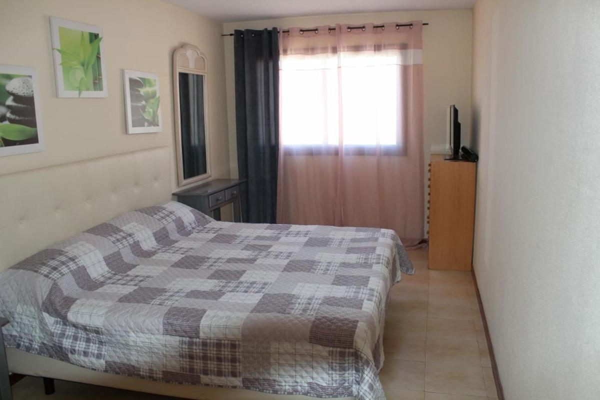 Suitetrails - Apartment with ocean view Tenerife Просторный апартамент с видом на океан первая линия Тенерифе