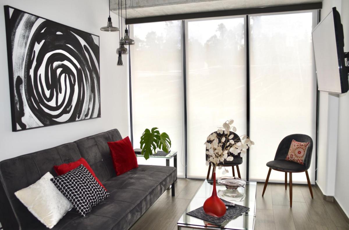 Cozy Stays Cayala Apartments 2 - Hizvo