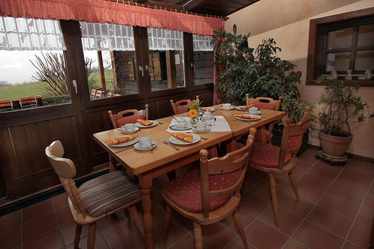 Pension St. Georg mit Moststüberl - Housity