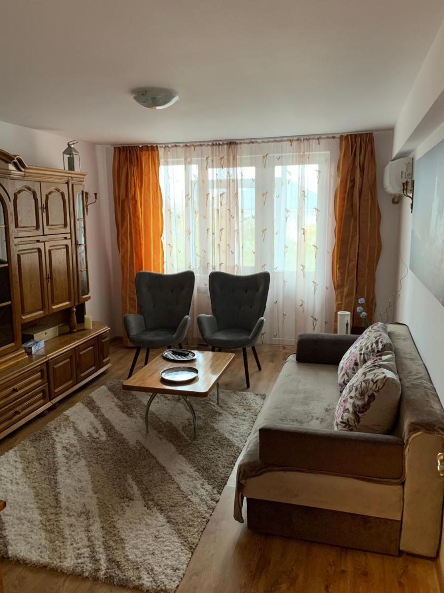 Suitetrails - Retro Apartment