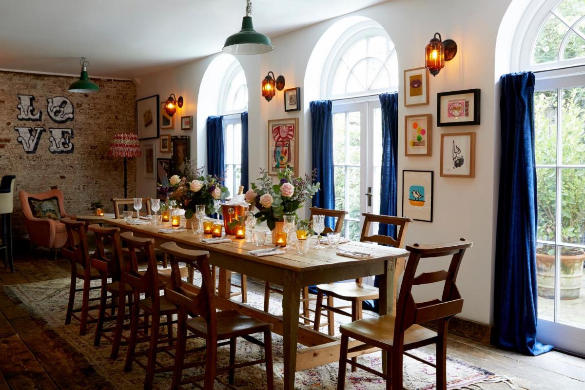 Artist Residence London - Housity