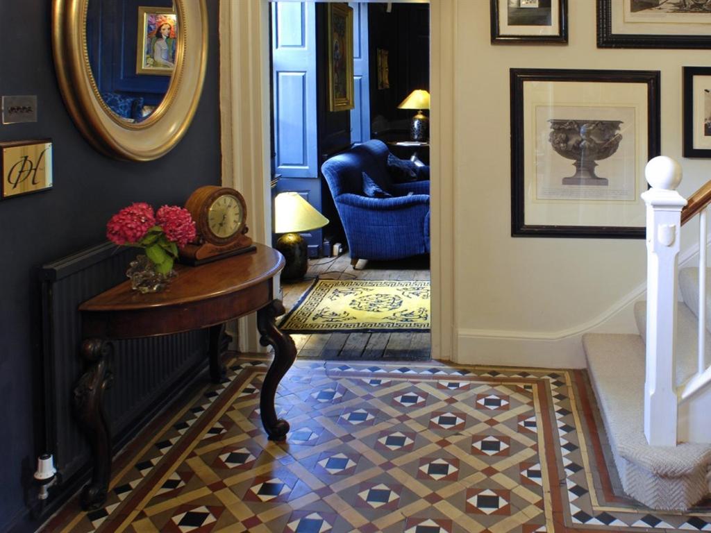 Oak House No.1 - Housity