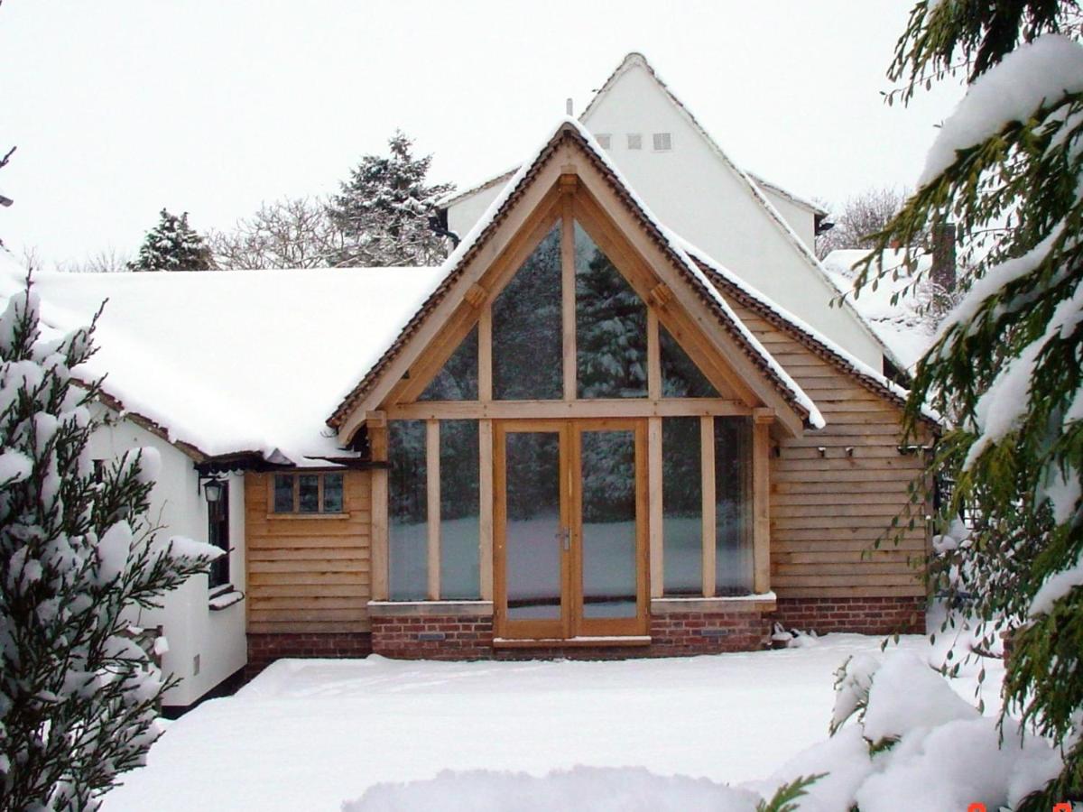 Chequer Cottage - Housity