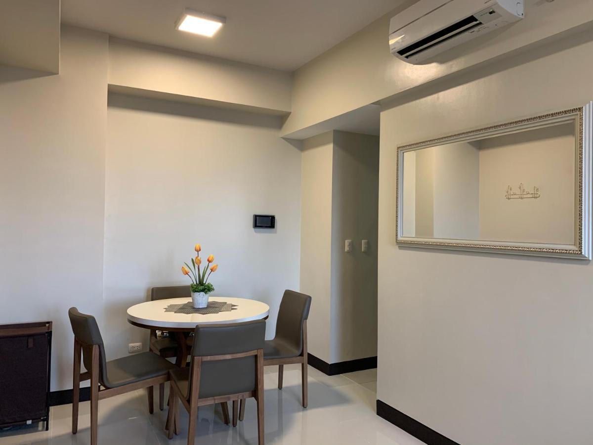Suitetrails - Mactan Newtown Deluxe Island Breeze