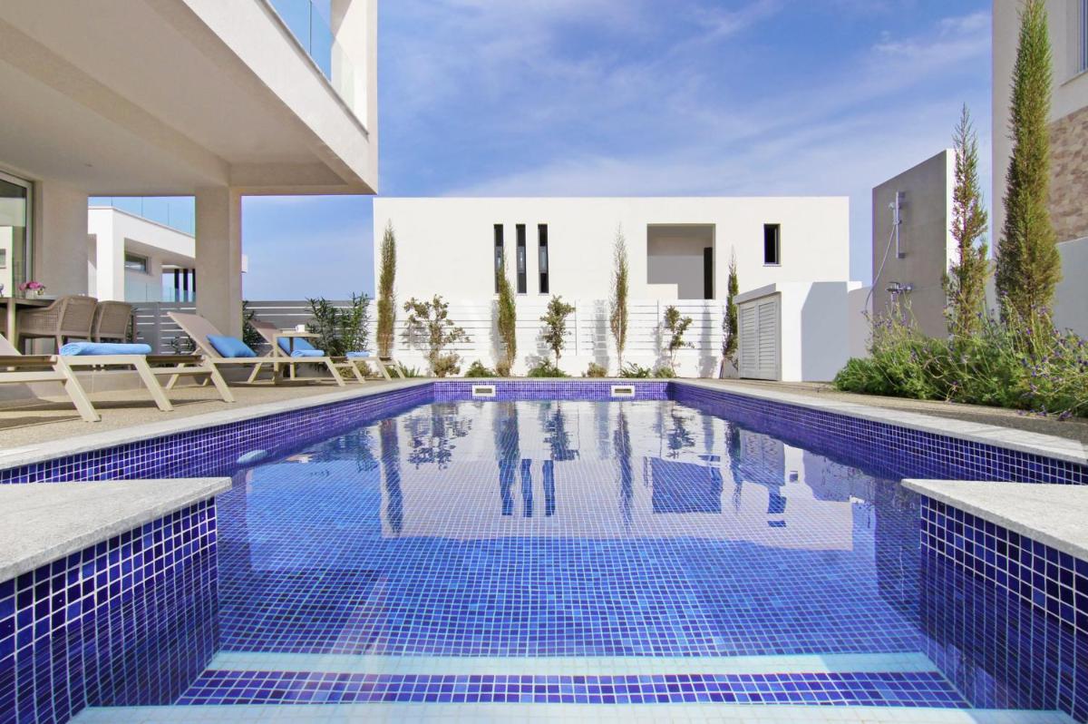 Villa Kendra - Housity