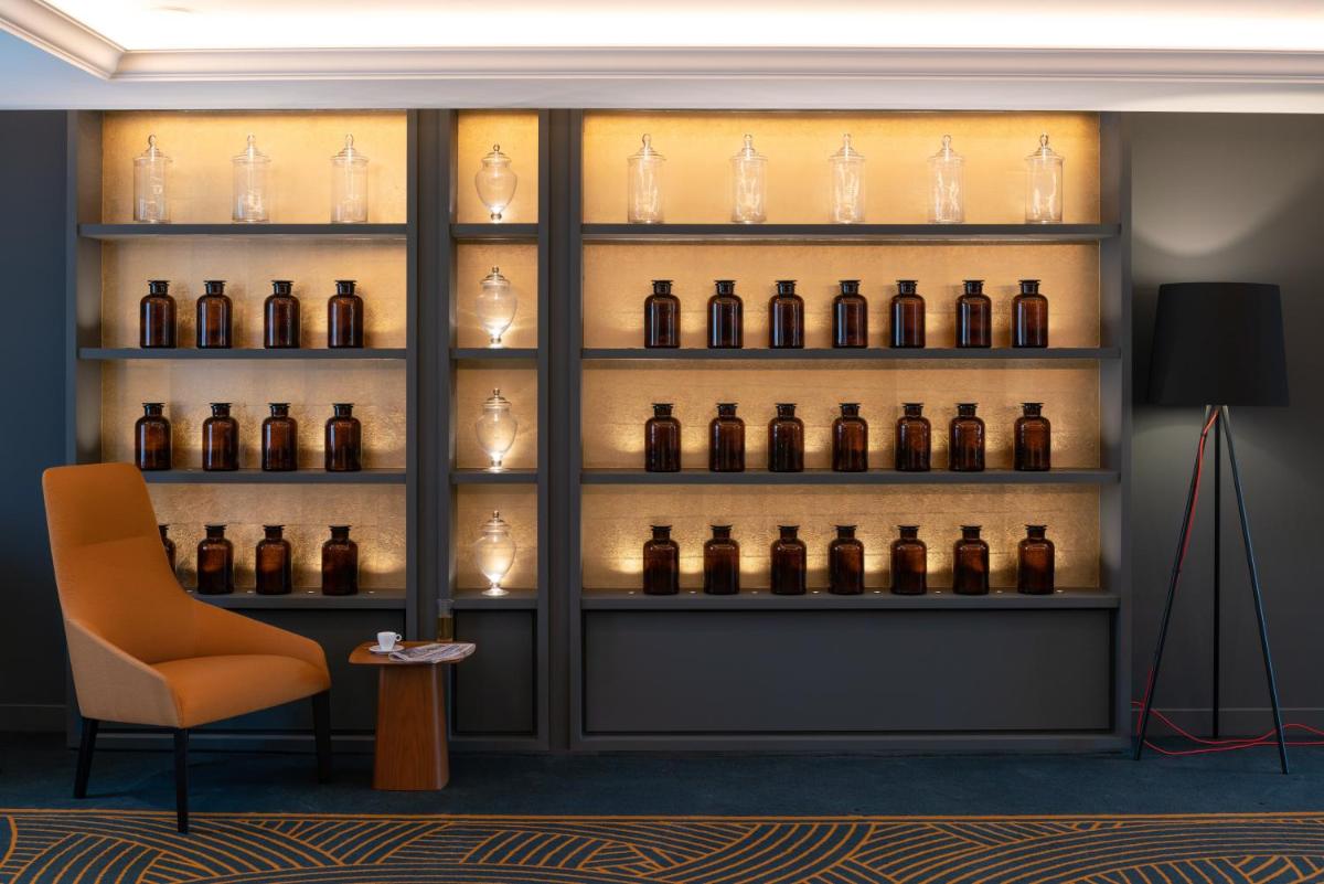 Coin salon dans l'établissement InterContinental Lyon - Hotel Dieu by IHG