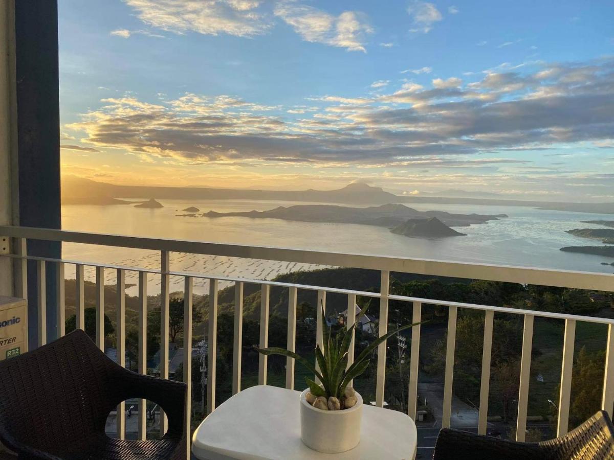Taal View Condo by Liza - Housity