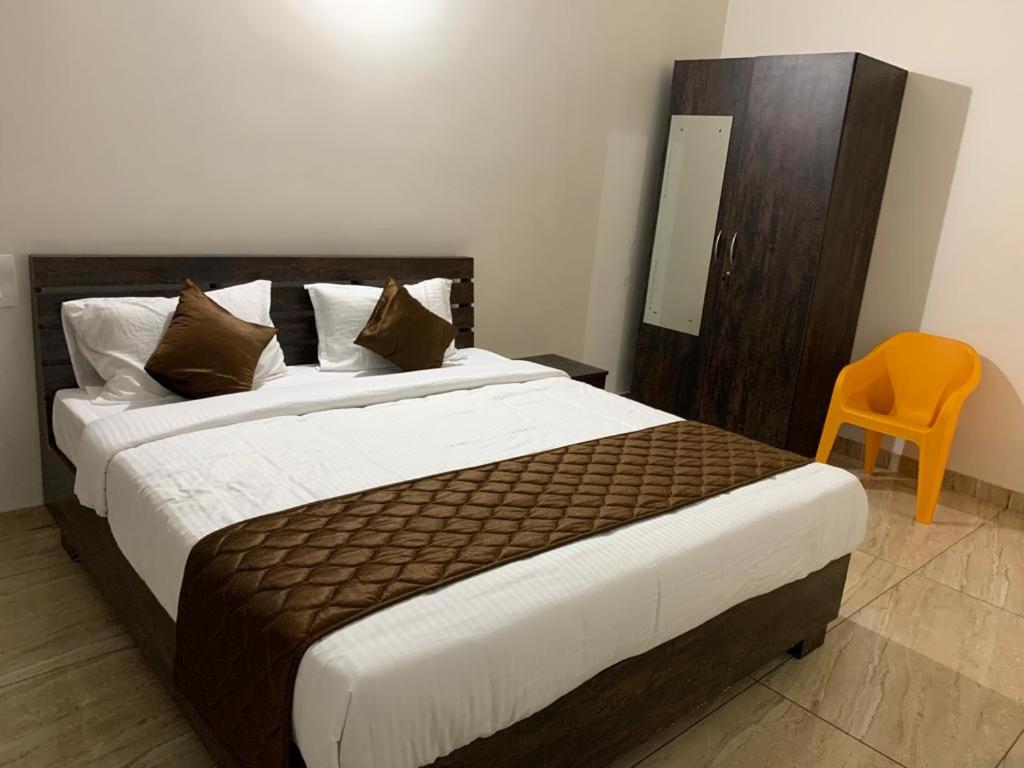 Orchid Elite Service apartments - Housity
