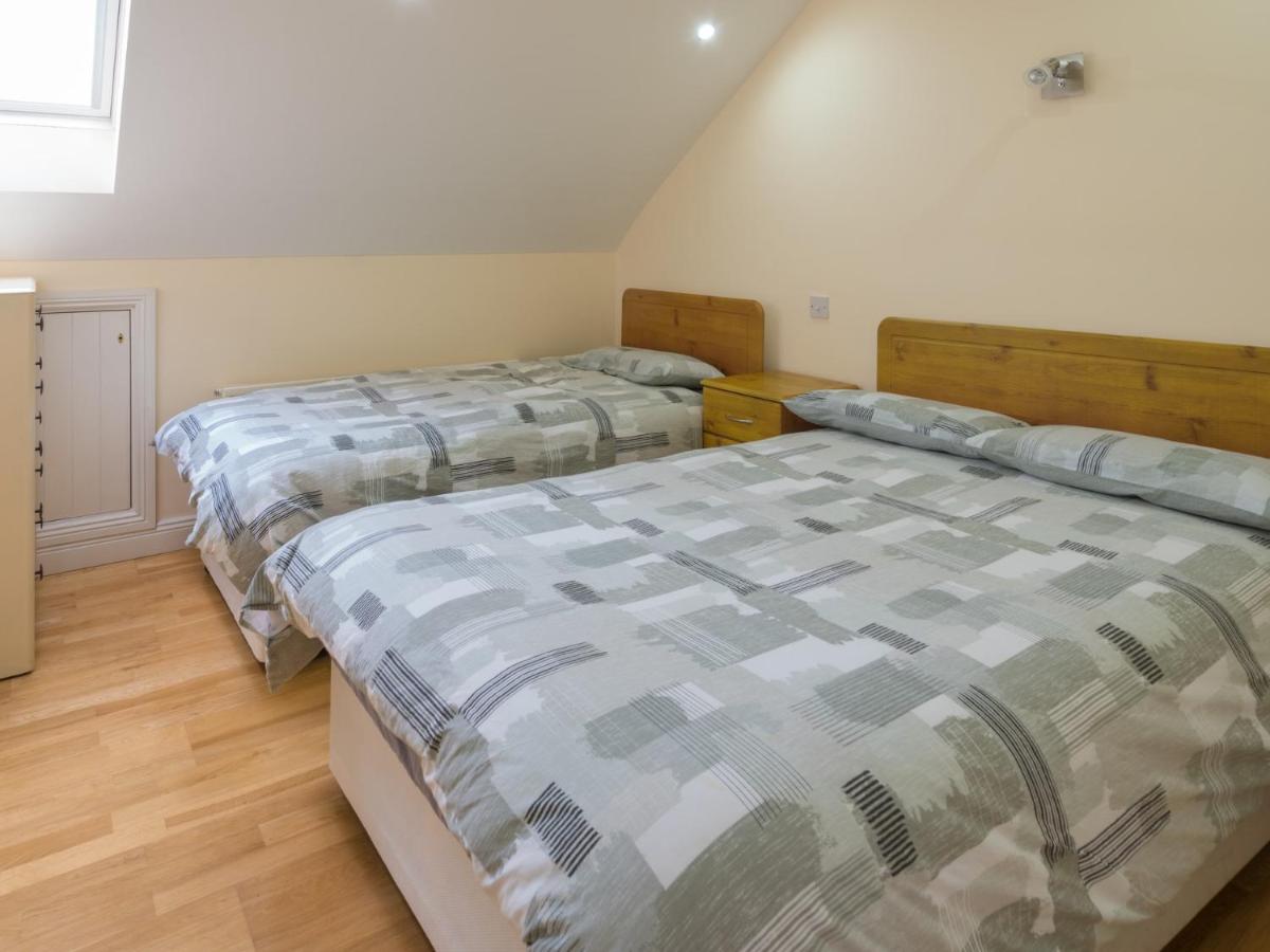 Carrick Villa - Housity