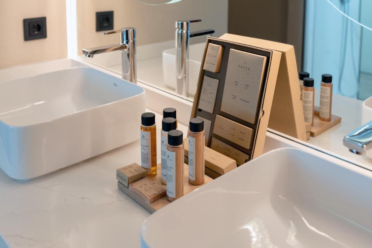 Un baño de Arrecife Gran Hotel & Spa