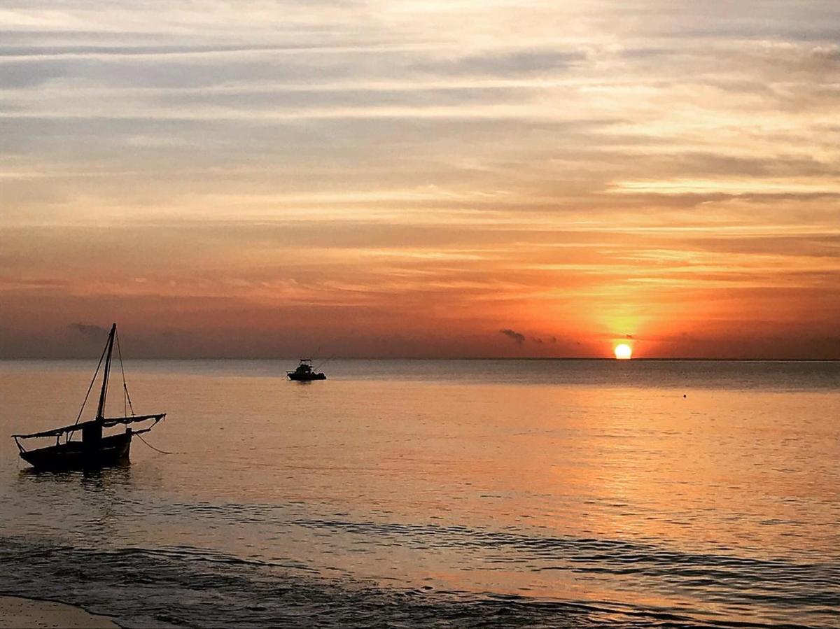 Embedodo Beach House, Ushongo beach, Pangani - Housity