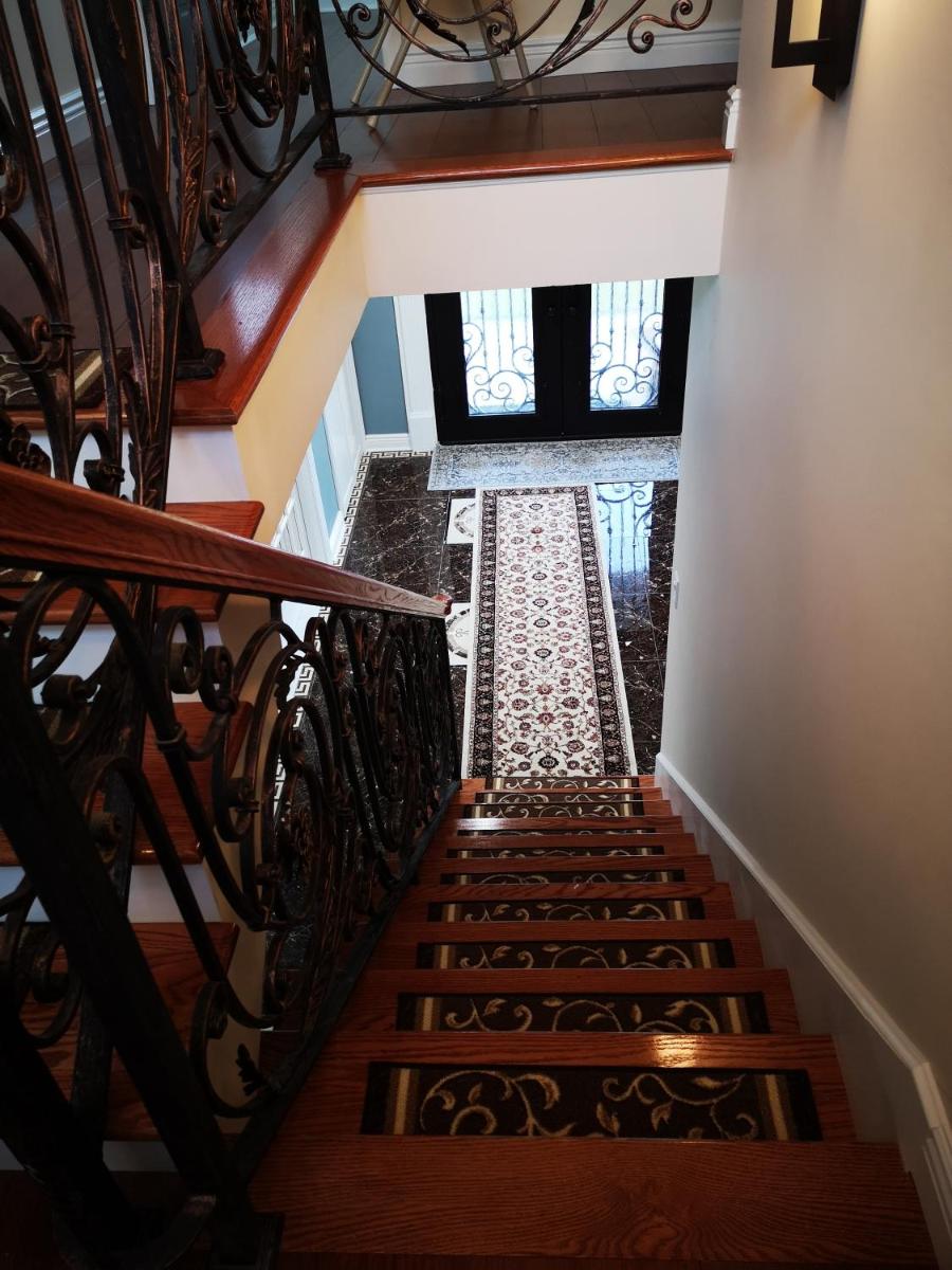 Suitetrails - Hotel Style Room in Luxury House in Bayside Queens