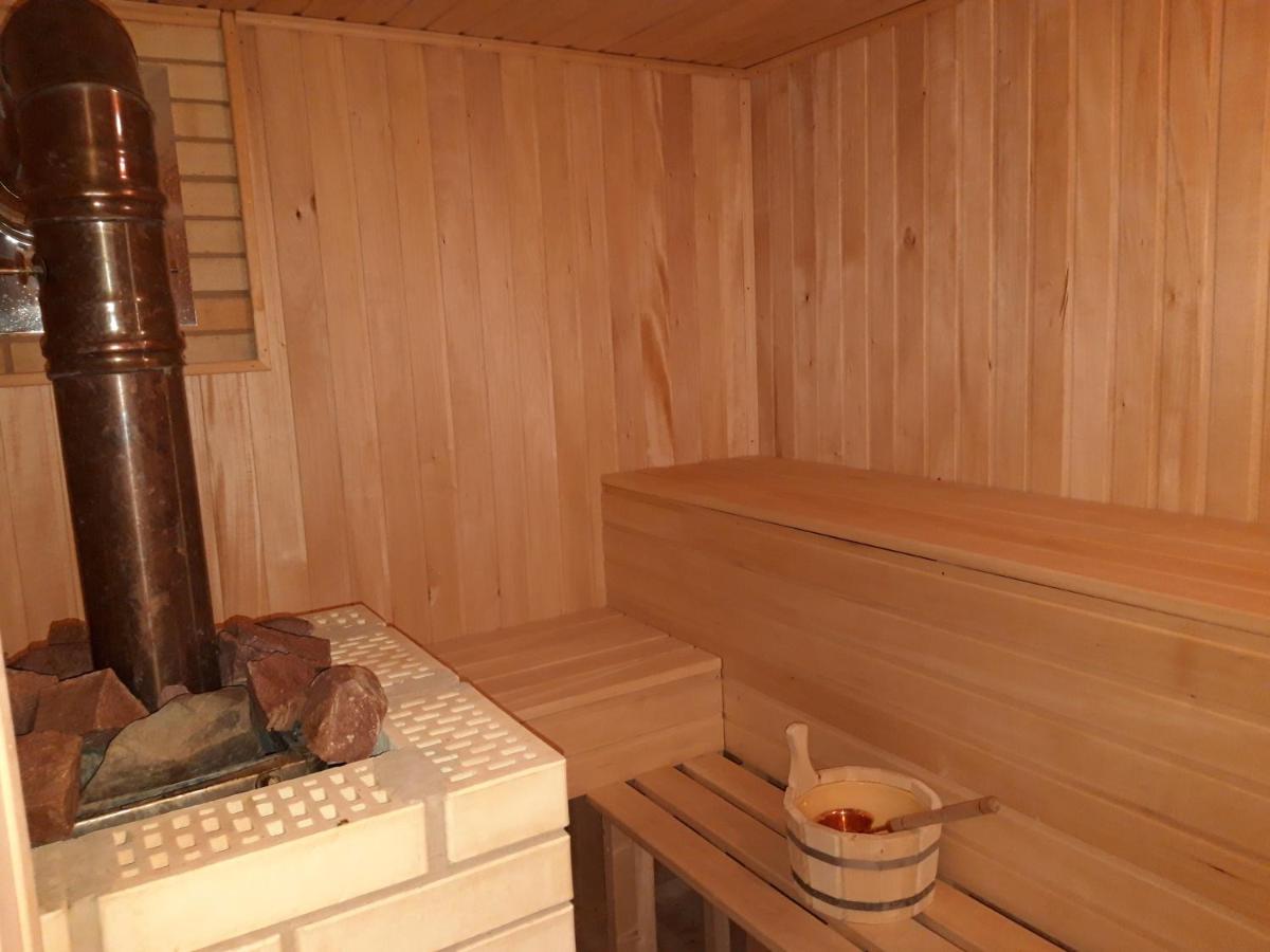 Vacation home in Konstantinovo - Housity