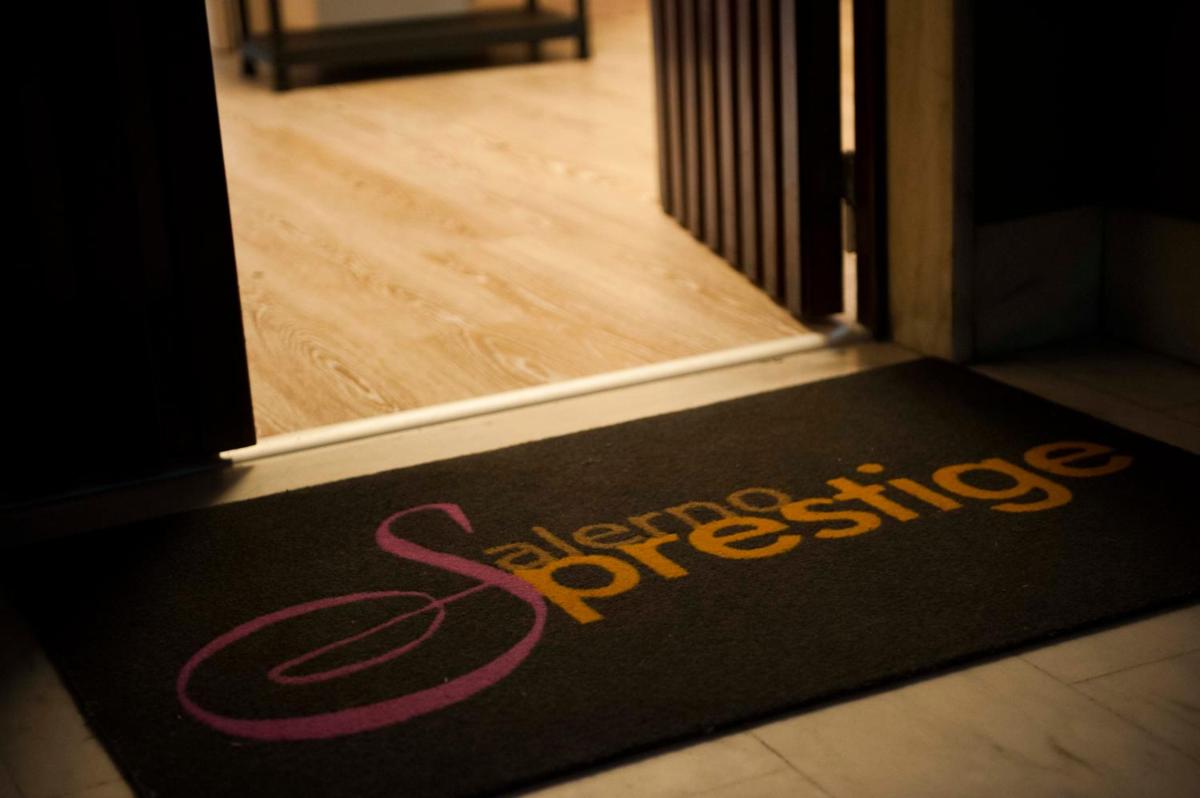 SalernoPrestige rooms - Housity
