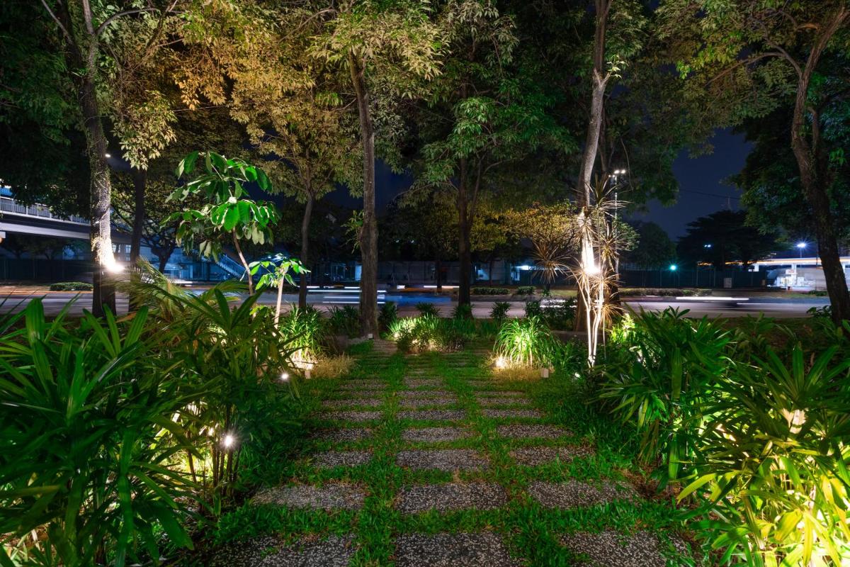 A&amp;R Urban Hotel - Housity