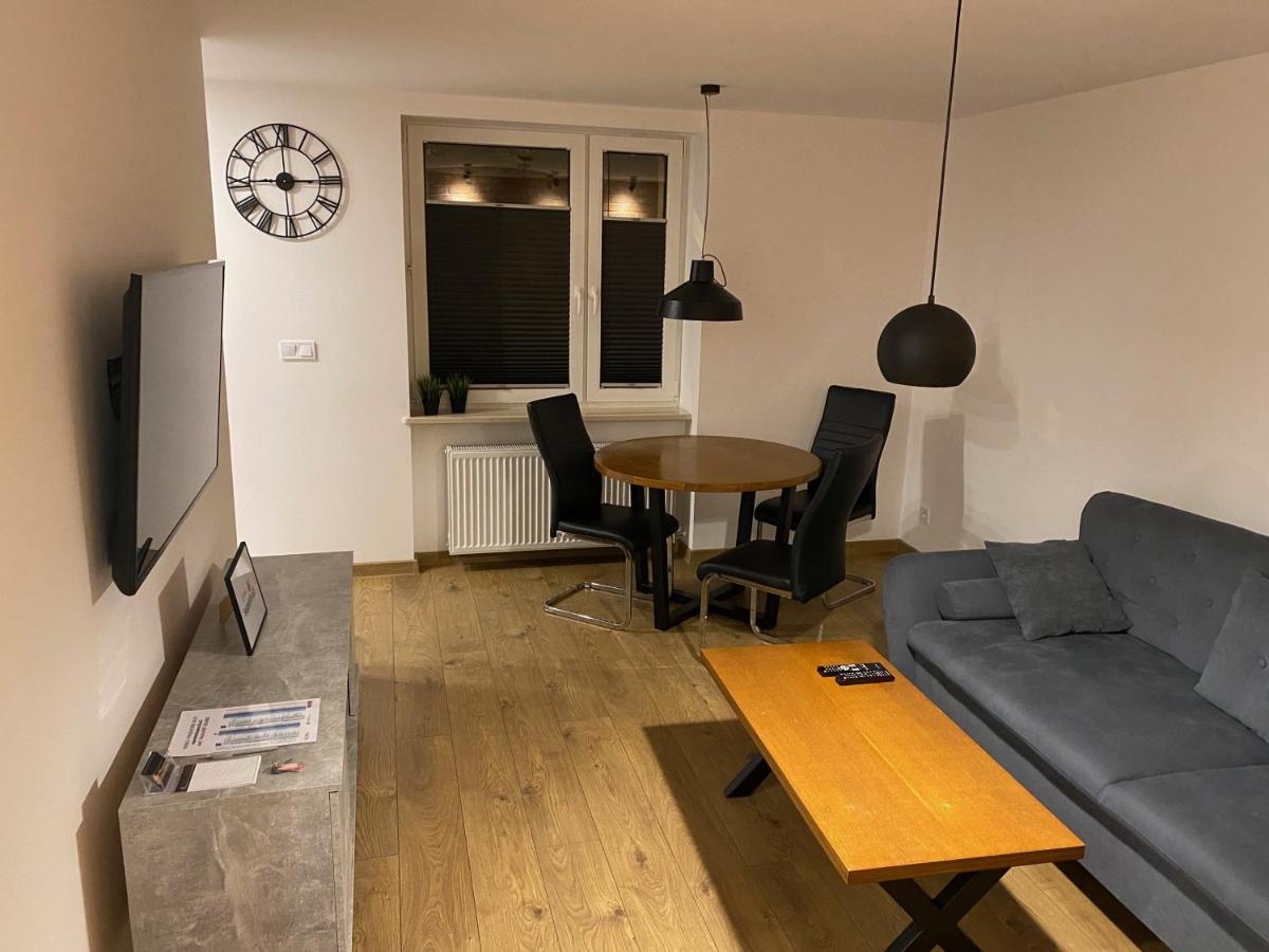 Apartament 45M2 Czeladz 8Km Do Katowic - Hizvo