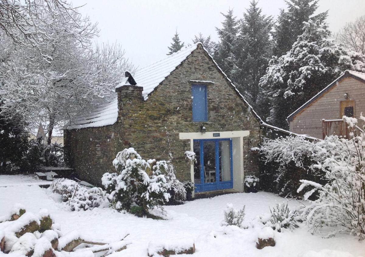 Hayloft at Kergudon Gites - Housity