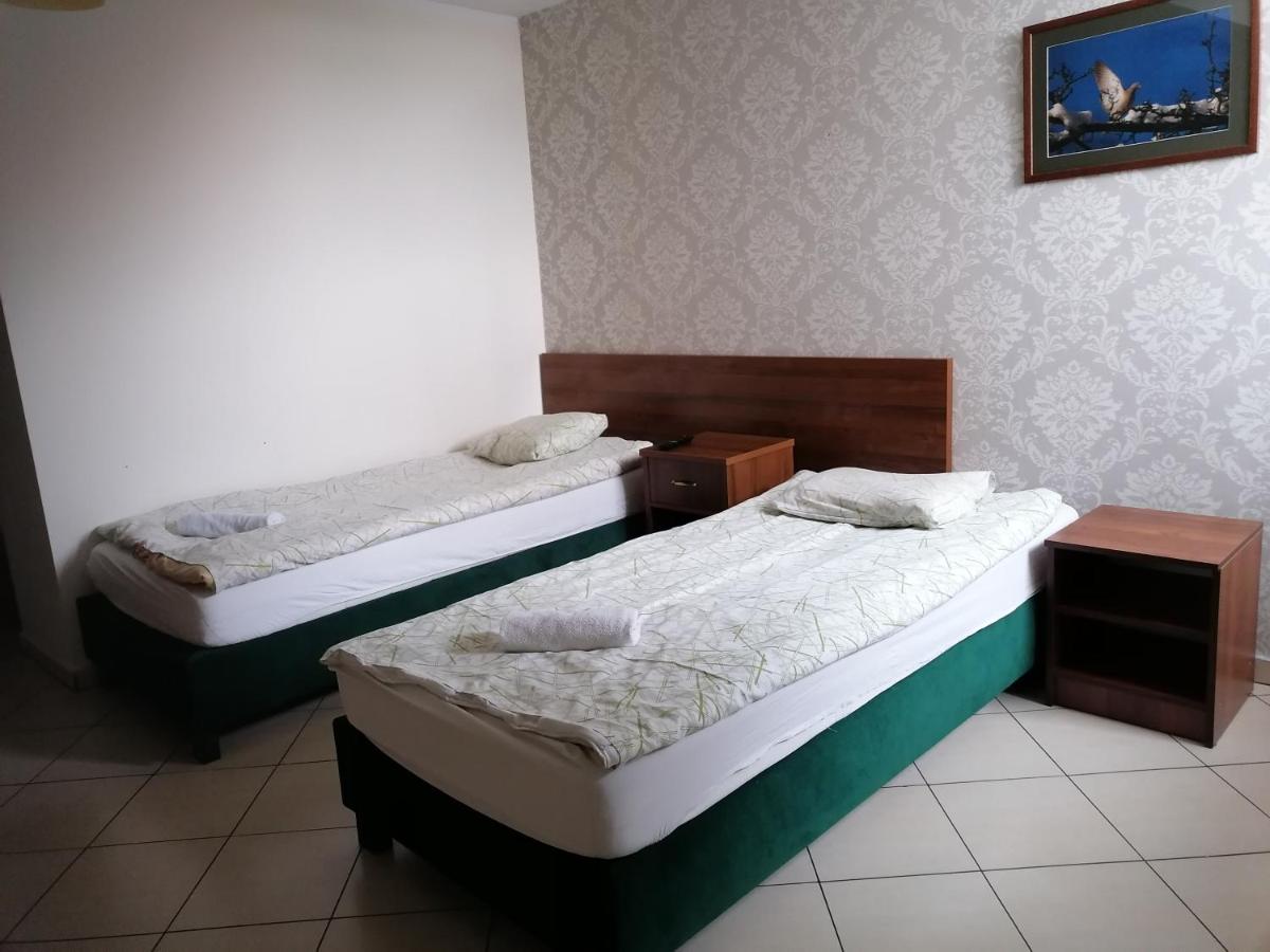 Pensjonat Telimena - Housity