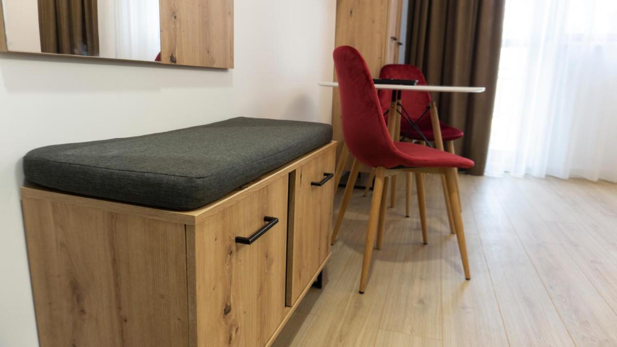 M Rooms - Housity