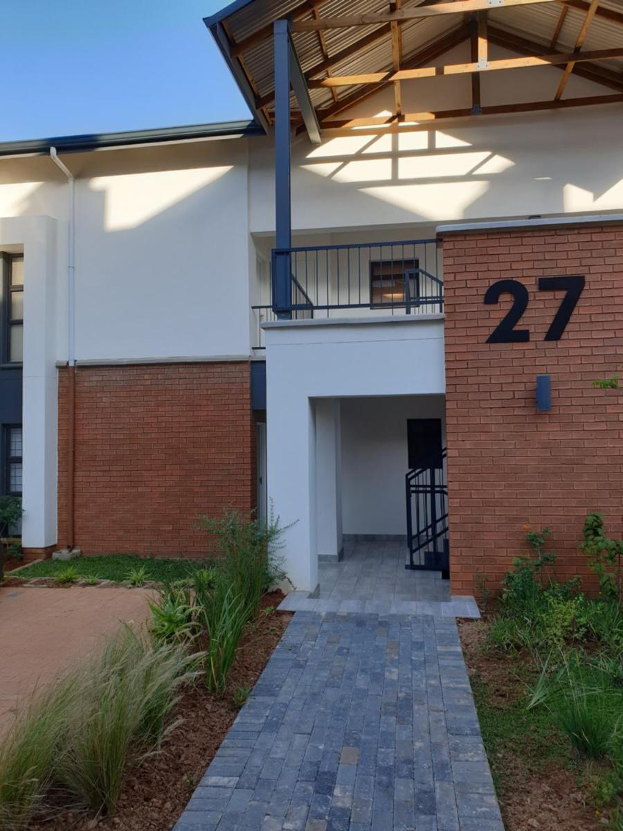 Luxurious Home at Ballito Hills - Housity