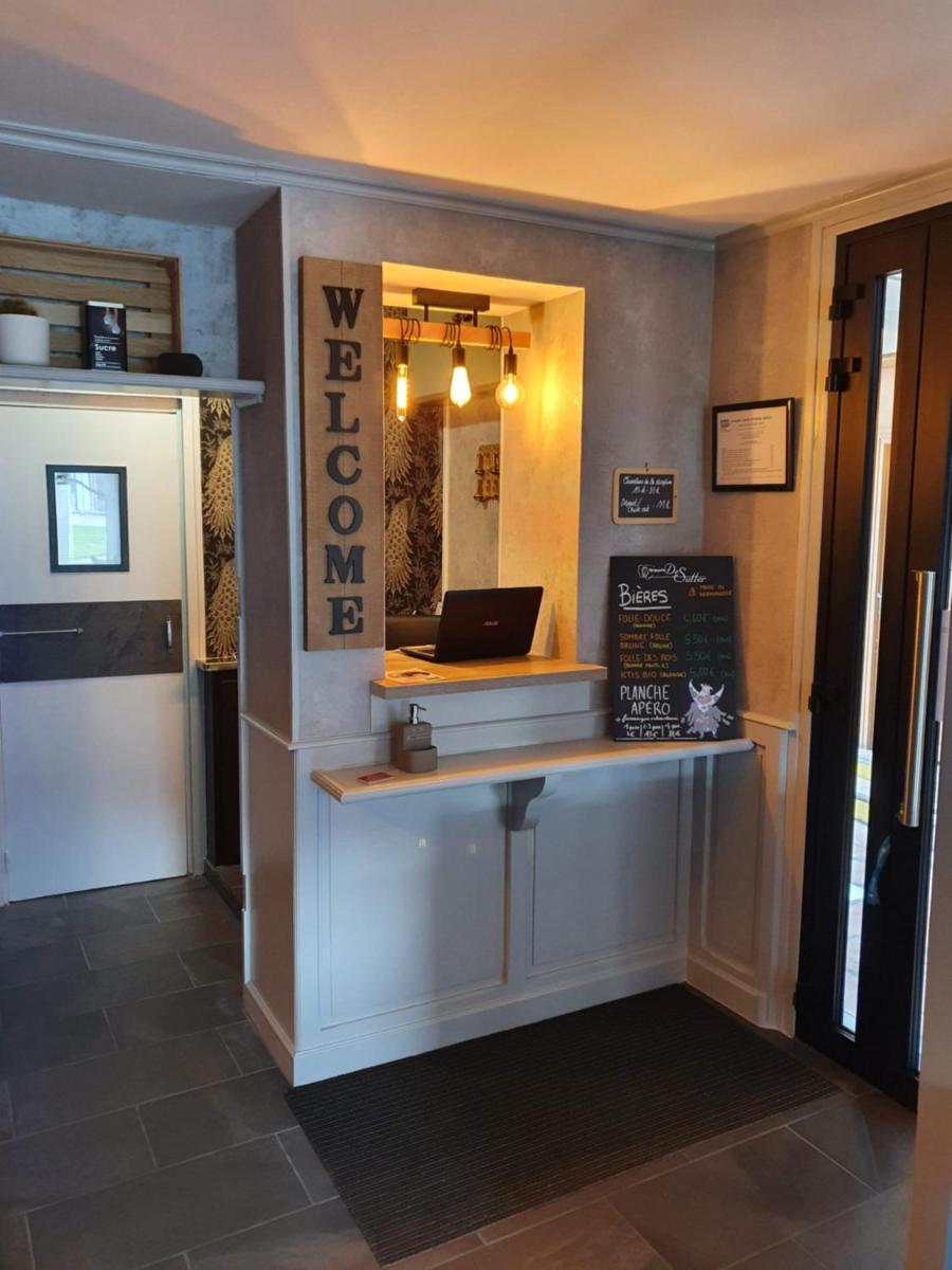 Hôtel Du Commerce - Housity