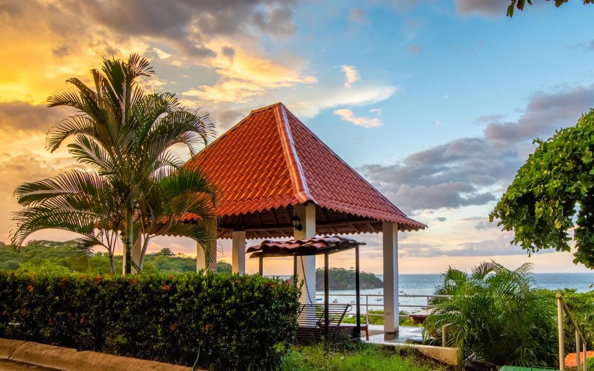 Suitetrails - Ocotal Beach Front Condo #37