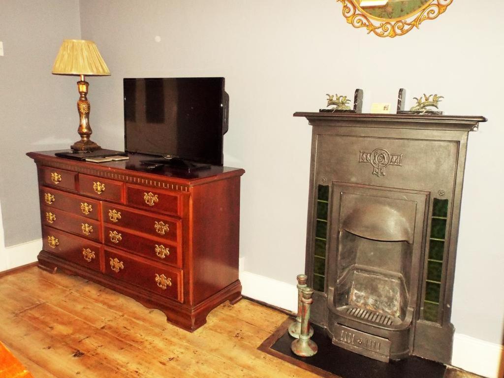 Old Vicarage B&B - Housity