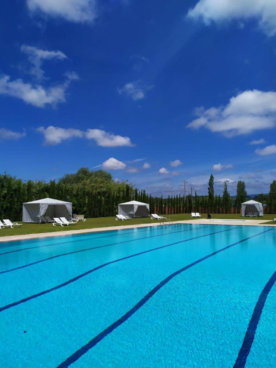 A piscina em ou perto de Your Hotel & Spa Alcobaça