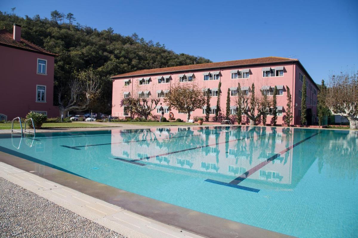 A piscina em ou perto de Your Hotel & Spa Alcobaça