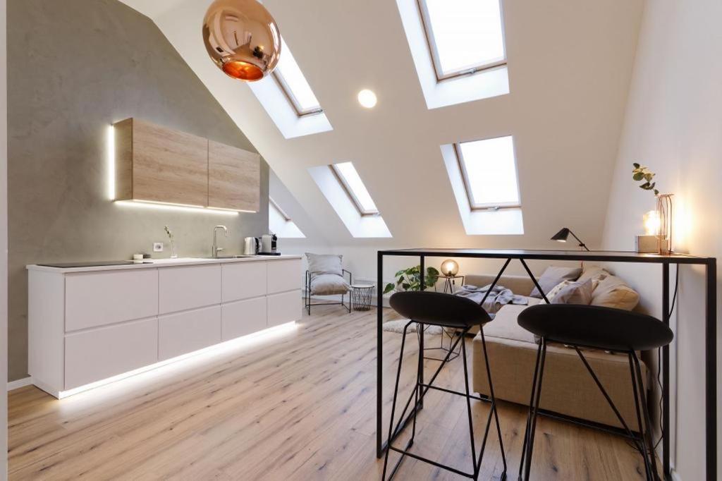 New luxury main square apartment - Housity
