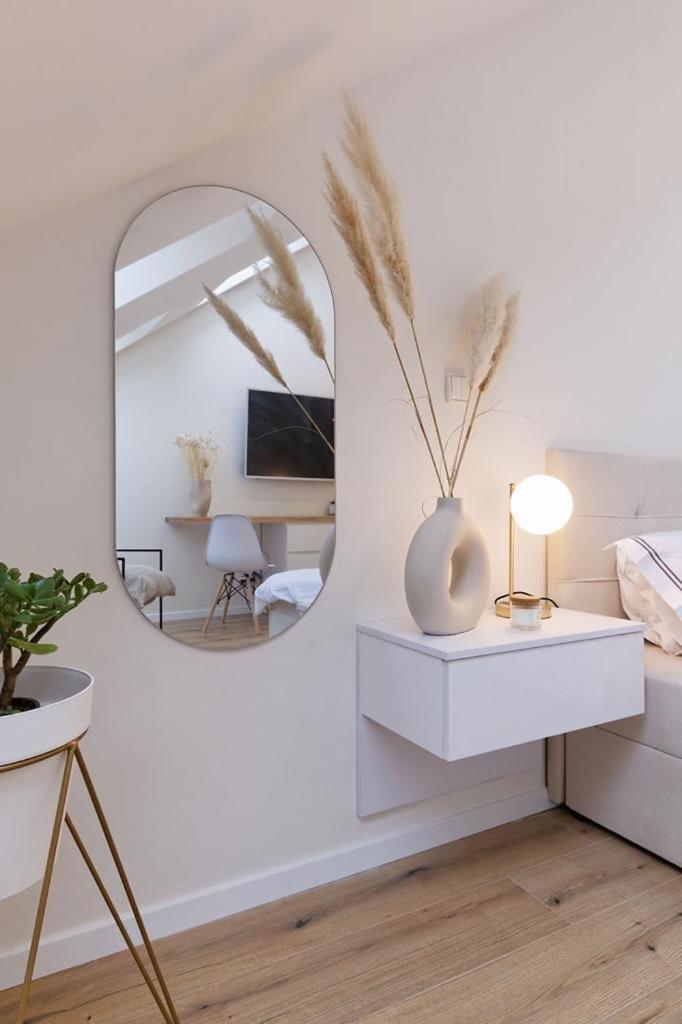 New luxury main square apartment - Housity