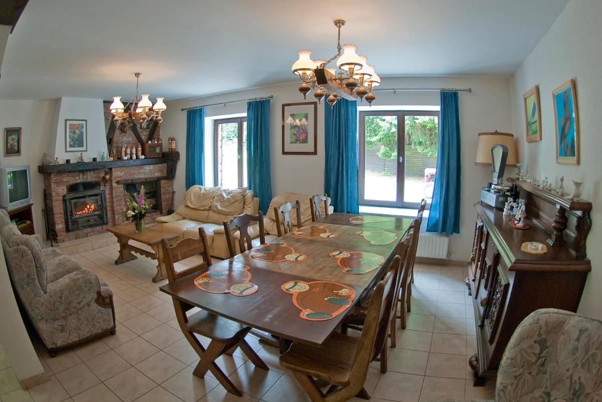 Holiday Home Le Pihon - Housity