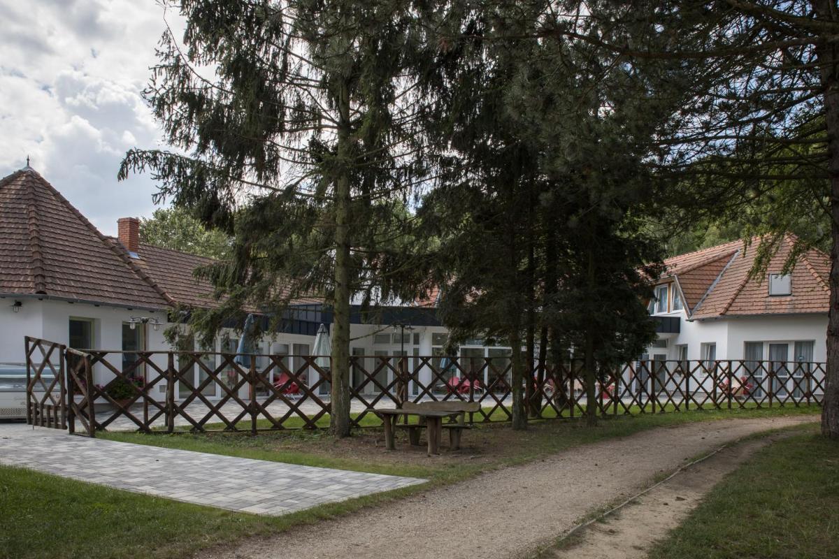 Tó-Part Panzió Kőszeg - Housity